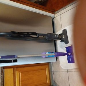 Dirt devil & swiffer mop together